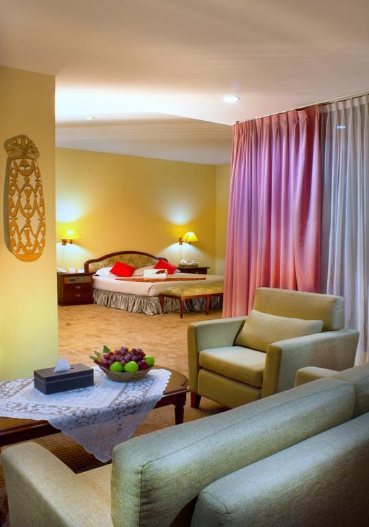 Hotel Mariat Sorong Ruang foto